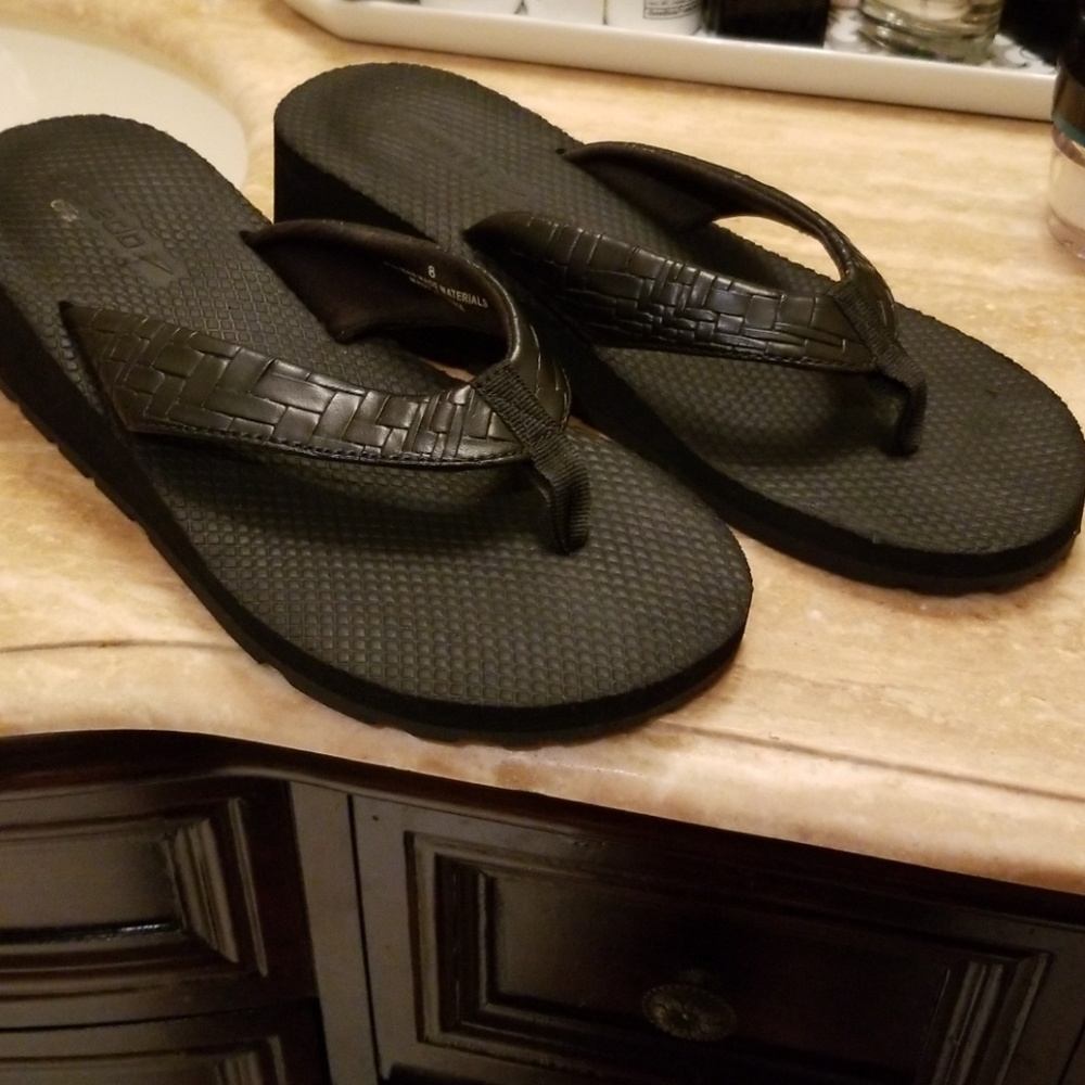 Speedo flip flops-8